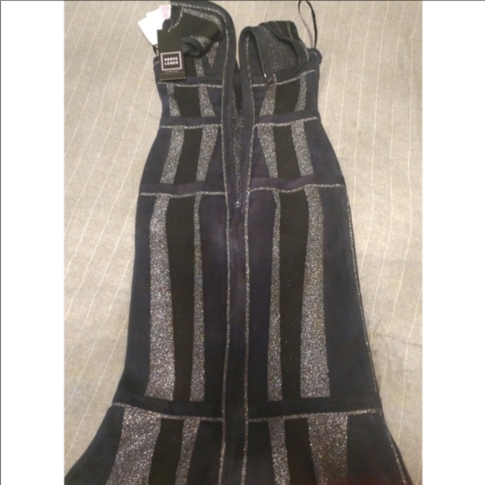Herve Leger - Picture 2 of 3